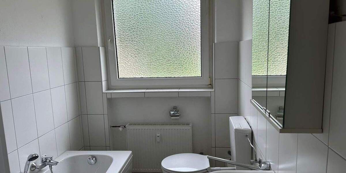 Mehrfamilienhaus, Wohnhaus Neustadt Helstorf - 8 Zimmer, 175 m&sup2;, 260.000&euro; | Angebot:25037897