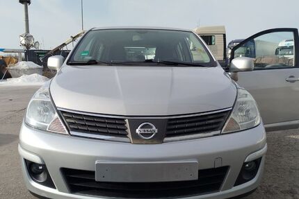 Nissan Tiida 146.545 km 2.900 &euro; Hannover 30159