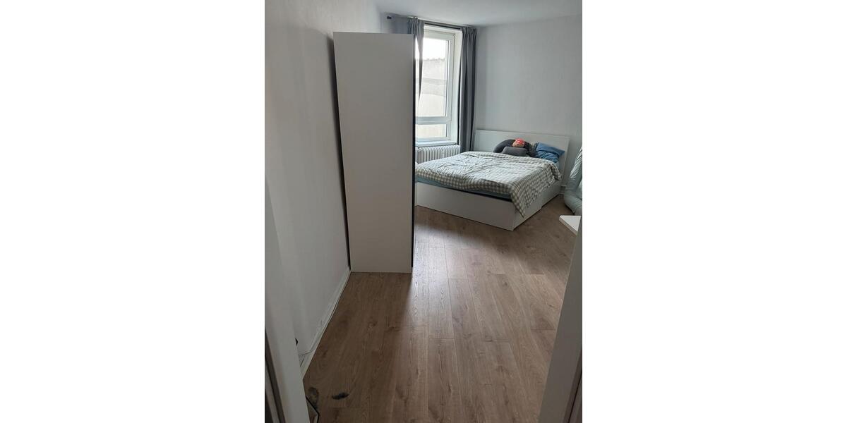 WG-Zimmer in Hannover Linden 4 zimmer