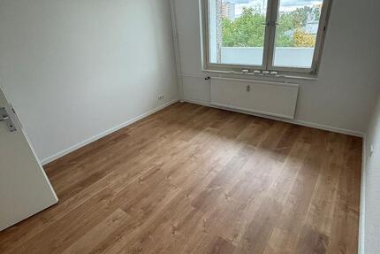 Helle 3-Zimmer-Wohnung im Herzen von Laatzen 3 zimmer