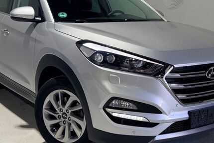 Hyundai TUCSON 174.000 km 12.999 &euro; Hannover 30179