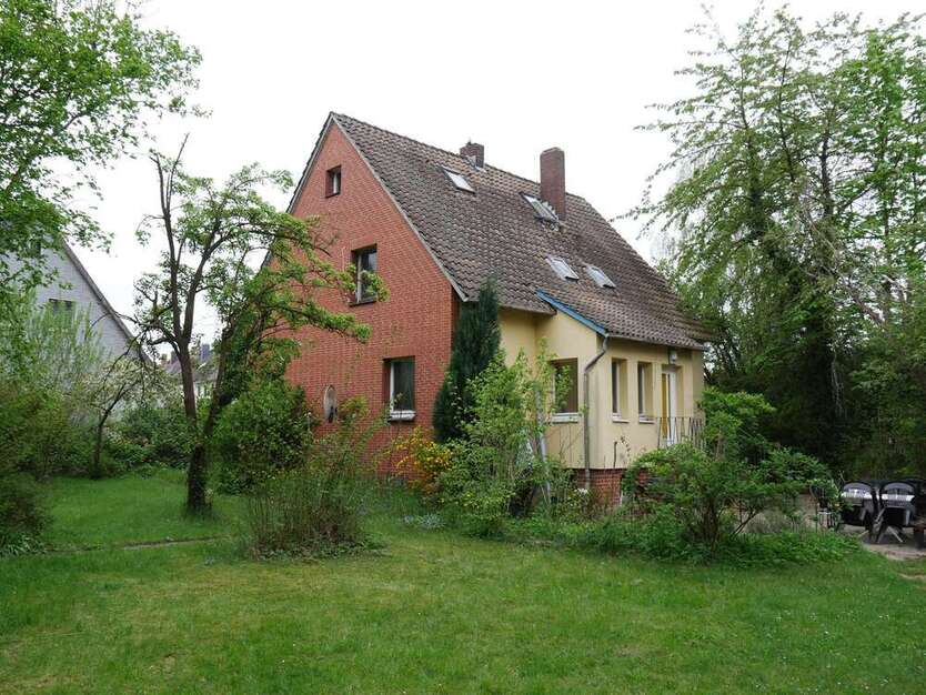 Haus zum Kaufen in Ronnenberg 399.000 € 178 m²