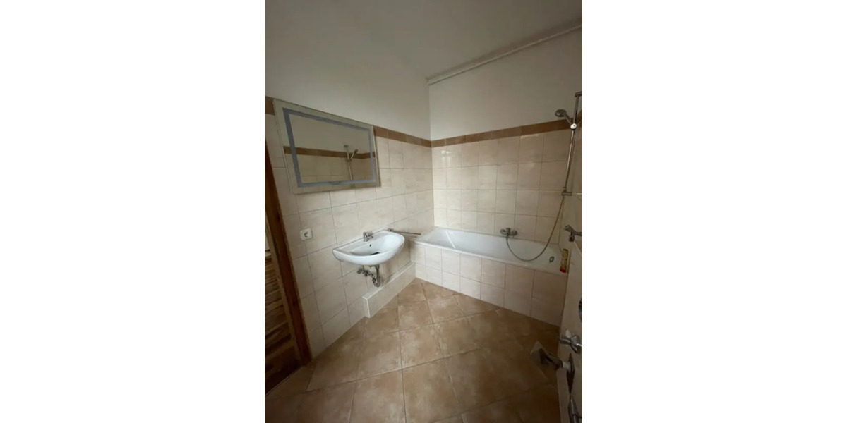 Etagenwohnung Hannover Ahlem-Badenstedt-Davenstedt - 3 Zimmer, 61 m&sup2;, 640&euro; | Angebot:25455597