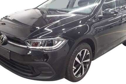 VW Polo 12.550 km 22.490 € Hannover 30453