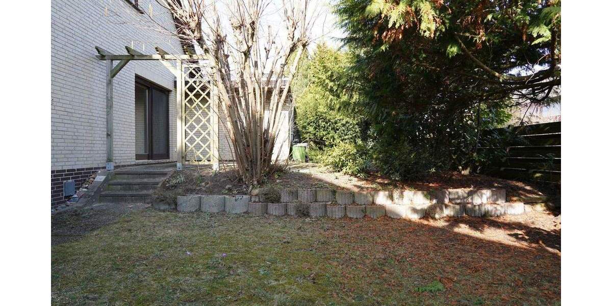 Einfamilienhaus Burgdorf - 7 Zimmer, 218 m&sup2;, 545.000&euro; | Angebot:25602141