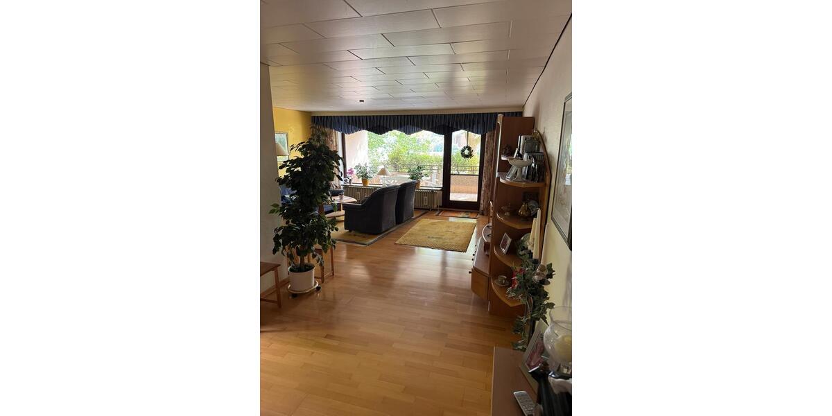 Erdgeschoßwohnung Garbsen Berenbostel - 4 Zimmer, 102 m&sup2;, 248.000&euro; | Angebot:27489389