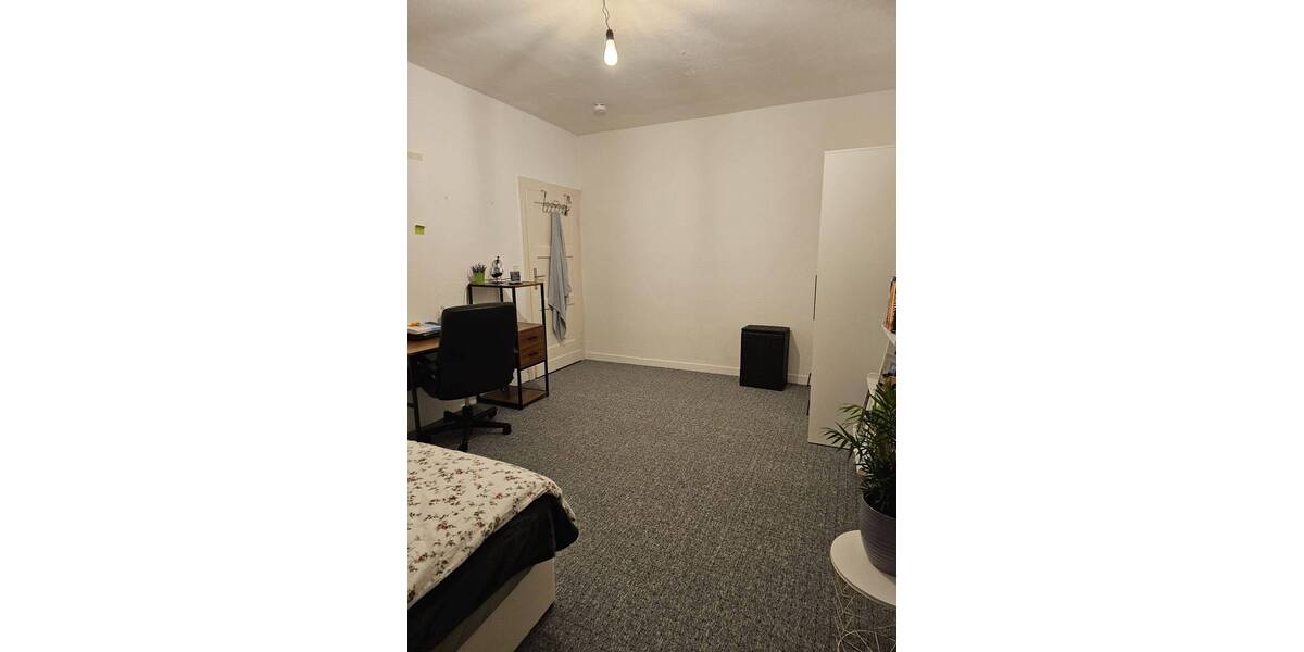 Renovierte Wohnung in der Oststadt mit Dielen und Balkon 3 zimmer