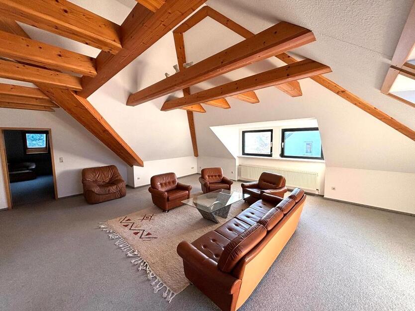 Einfamilienhaus mit moderner Anliegerwohnung in 30851 Langenhagen zimmer