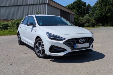 Hyundai i30 84.000 km 12.499 &euro; Hildesheim 31139
