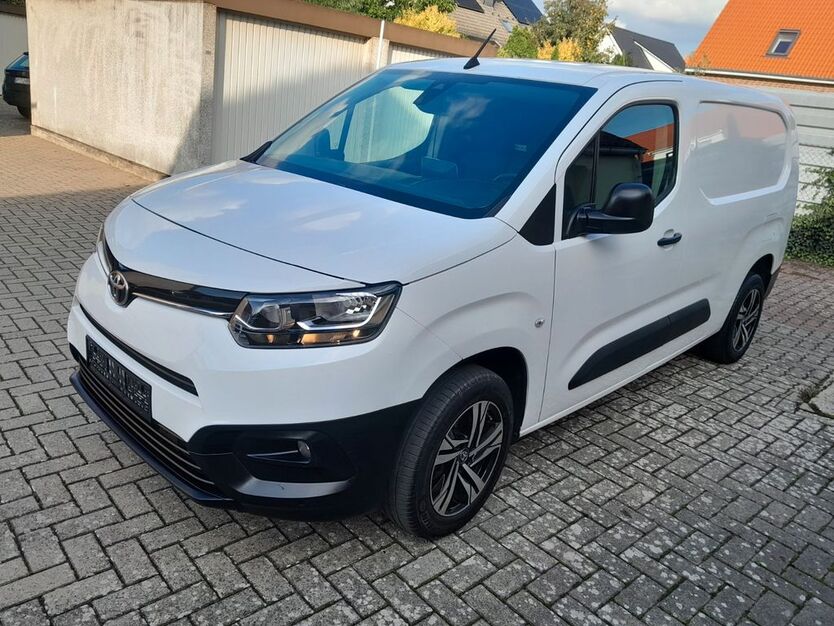 Toyota Proace City 32.000 km 14.700 € Gehrden 30989