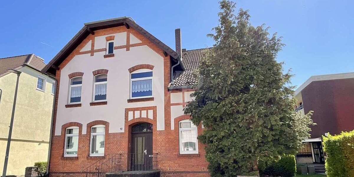 Einfamilienhaus Ronnenberg - 14 Zimmer, 400 m&sup2;, 635.000&euro; | Angebot:26897532