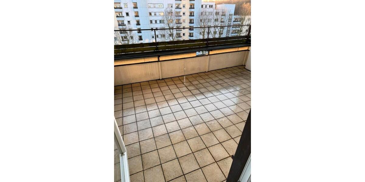 Etagenwohnung Hildesheim Bockfeld - 3 Zimmer, 97 m&sup2;, 175.000&euro; | Angebot:26045030