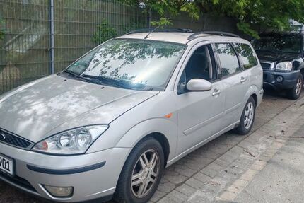 Ford Focus 157.000 km 999 &euro; Hannover 30419