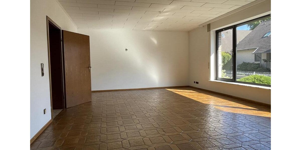 Großzügiges EFH, 6 Zimmer, Wintergarten, ideal für große Familie 6 zimmer