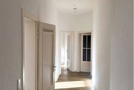 Vollsanierte, helle 3-Zimmer-JugendstilWohnung in der beliebten Calenberger Neustadt