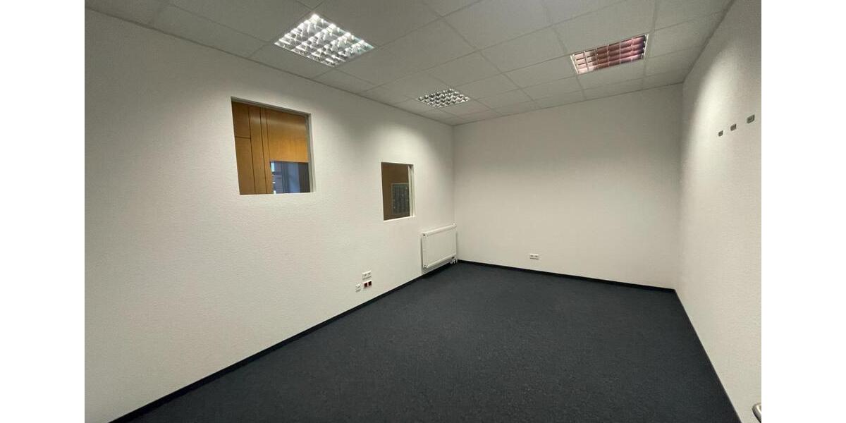 Premium-Bürofläche (614 m²) | Ehemalige Bank | Barrierefrei | zimmer
