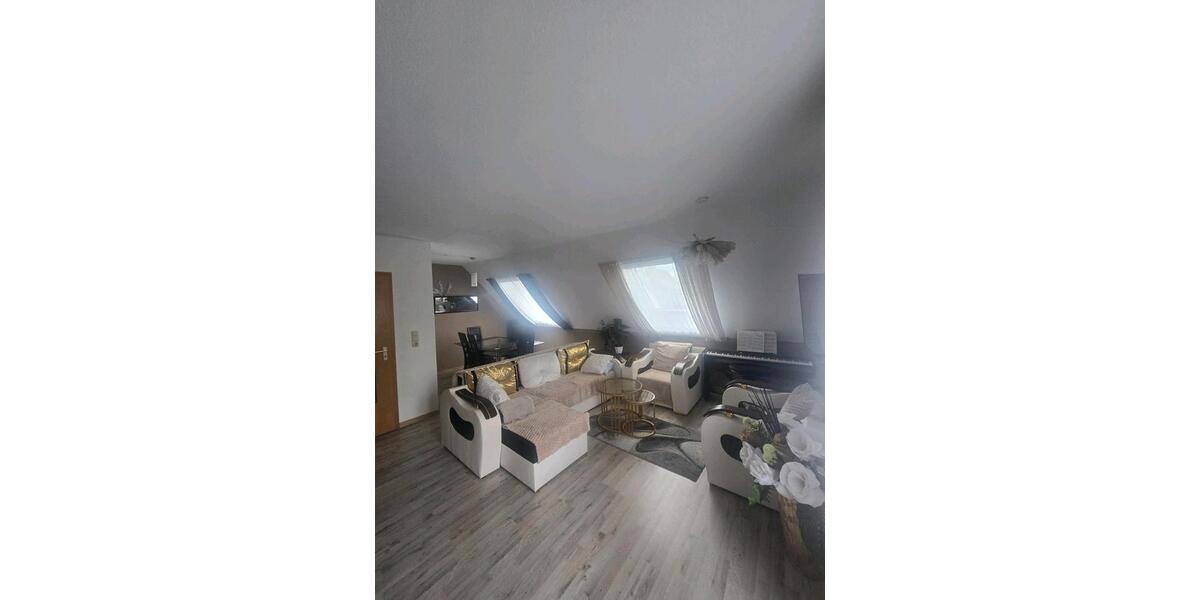 Dachgeschoßwohnung Bad Münder am Deister - 3 Zimmer, 74 m&sup2;, 785&euro; | Angebot:27587359
