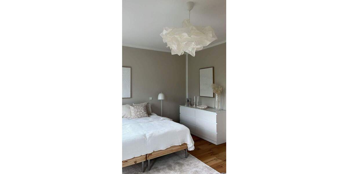 Reihenmittelhaus Hildesheim Himmelsthür - 4 Zimmer, 140 m&sup2;, 1.260&euro; | Angebot:25671304