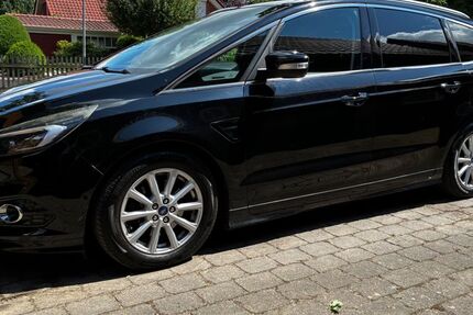 Ford S-Max 126.000 km 14.000 &euro; Wedemark 30900