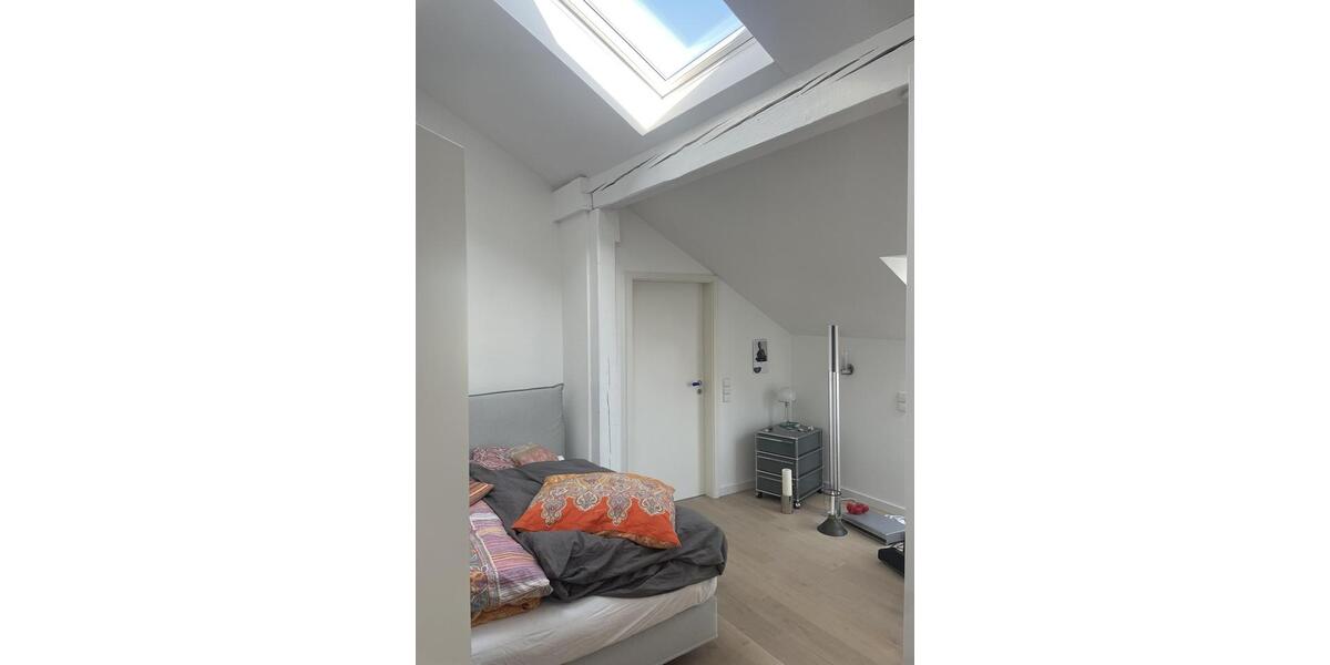 Einfamilienhaus Isernhagen - 4.5 Zimmer, 210 m&sup2;, 2.199&euro; | Angebot:25639919