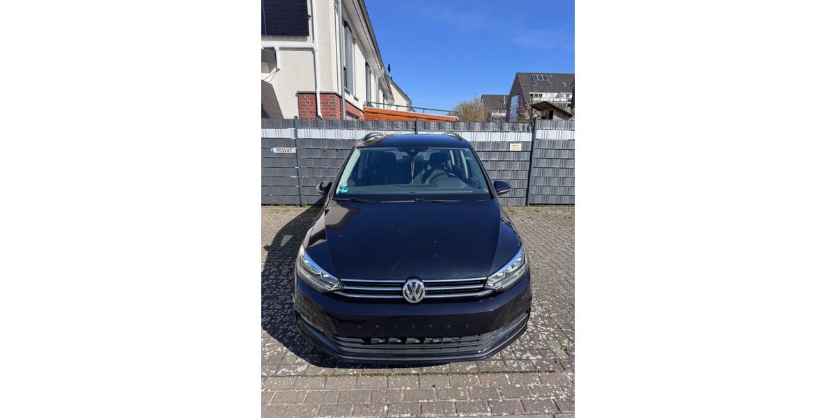 VW Touran 134.000 km 16.999 &euro; Seelze 30926