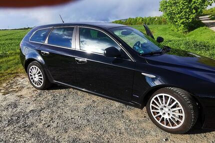 Alfa Romeo 159 212.000 km 950 &euro; hannover 30161