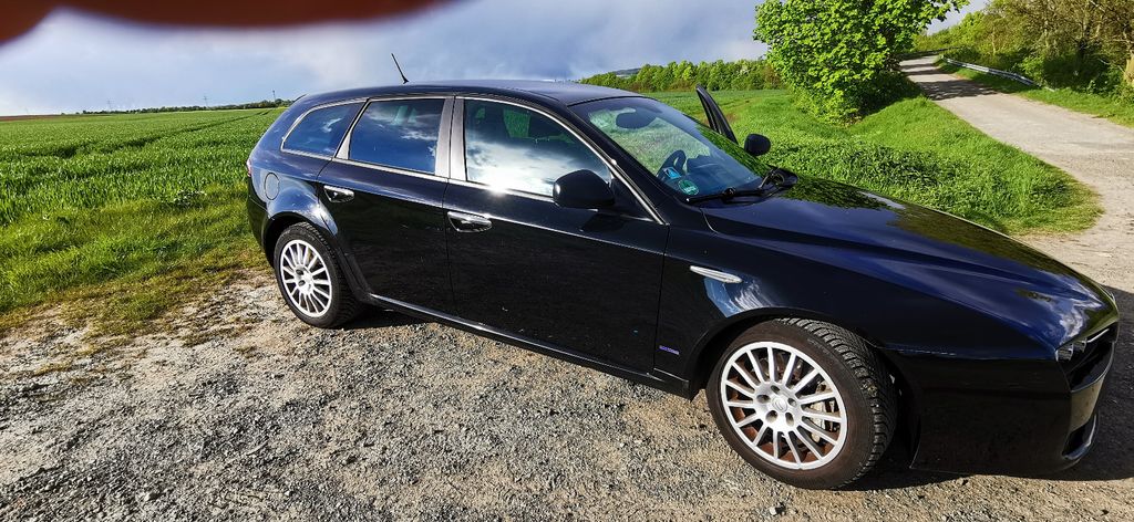 Alfa Romeo 159 212.000 km 950 &euro; hannover 30161