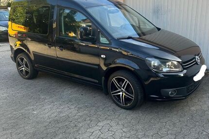 VW Caddy 186.000 km 8.450 &euro; hannover 30455