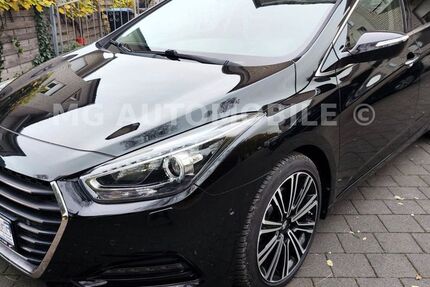 Hyundai i40 119.000 km 12.498 € Hannover 30165