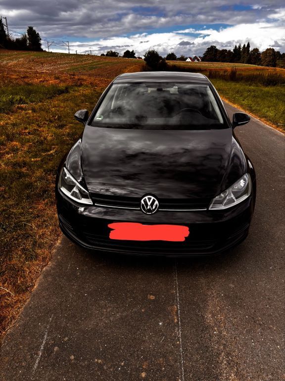 VW Golf 170.000 km 8.300 € Gronau Leine 31028