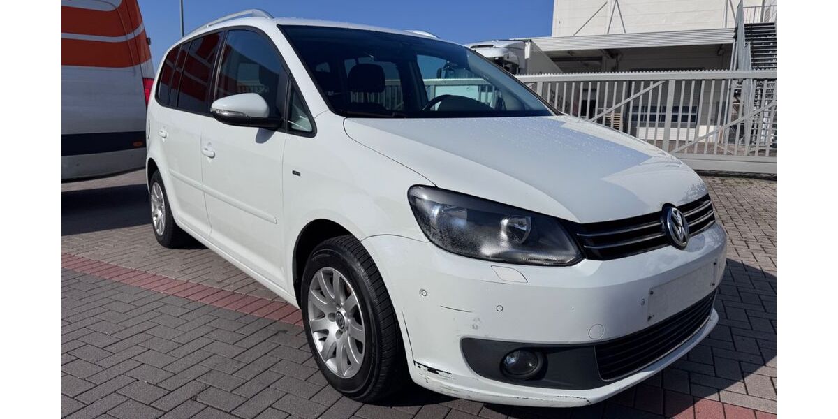 VW Touran 341.000 km 4.444 &euro; Hannover 30179