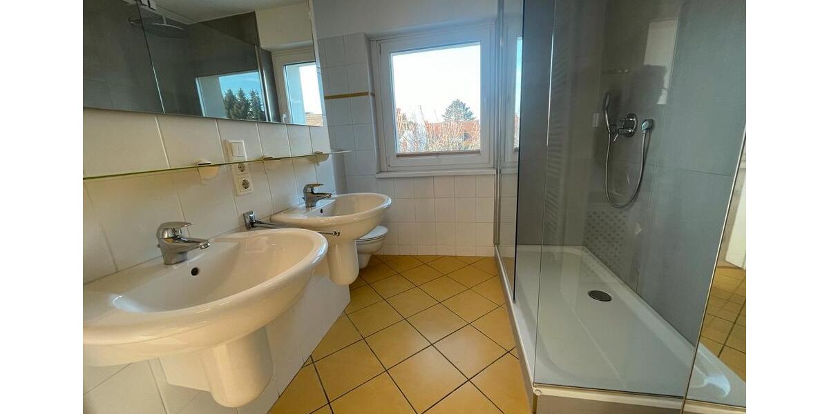 Doppelhaushälfte Hannover Döhren-Wülfel - 5 Zimmer, 130 m&sup2;, 460.000&euro; | Angebot:25414266