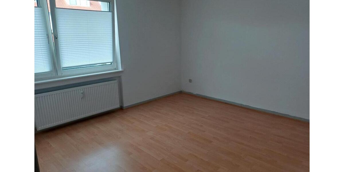 Hochparterre Hannover Herrenhausen-Stöcken - 2 Zimmer, 61 m&sup2;, 168.000&euro; | Angebot:26295577
