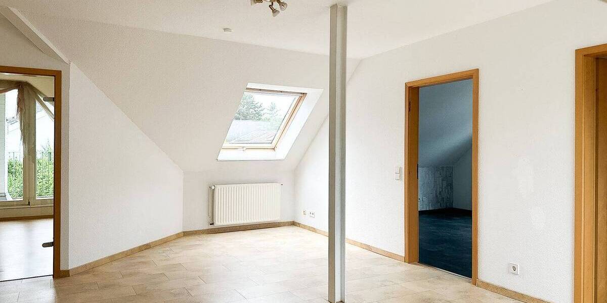 Etagenwohnung Hannover Groß Buchholz - 4 Zimmer, 145 m&sup2;, 1.500&euro; | Angebot:26902975