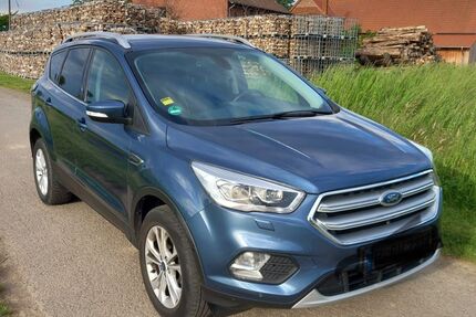 Ford Kuga 98.000 km 13.900 &euro; Langenhagen 30855