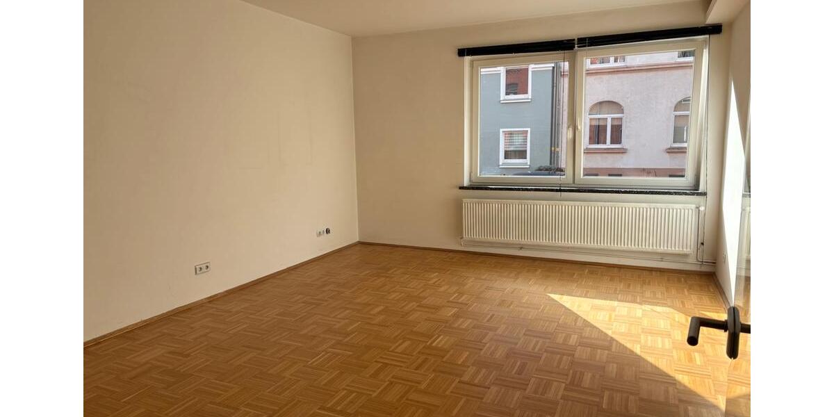 Hochparterre Hannover Döhren-Wülfel - 3 Zimmer, 70 m&sup2;, 990&euro; | Angebot:25590482