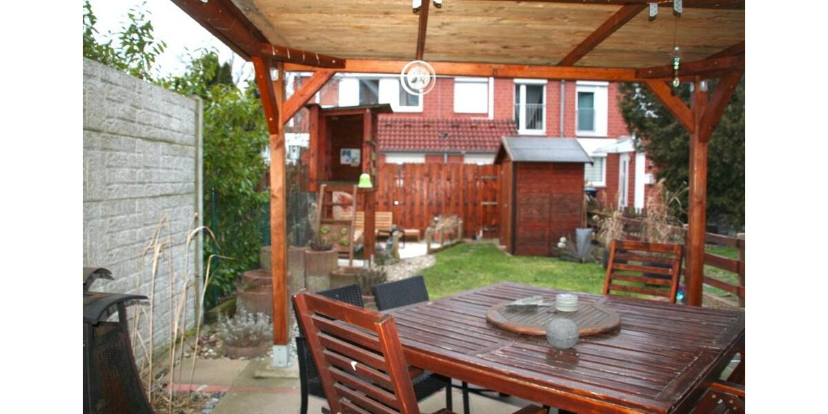 Reihenhaus Laatzen - 6 Zimmer, 150 m&sup2;, 1.550&euro; | Angebot:25612681