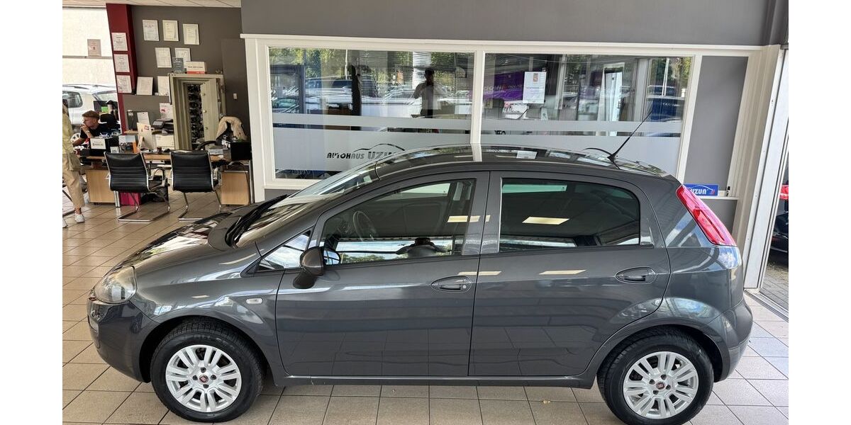 Fiat Punto 156.537 km 4.990 € Hannover 30419