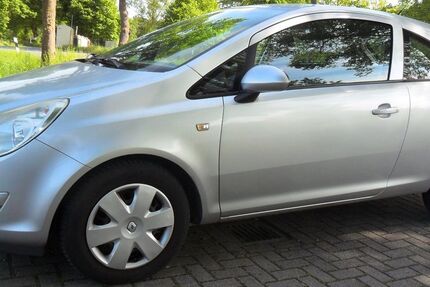 Opel Corsa 136.000 km 1.399 € Uetze OT Dollbergen 31311