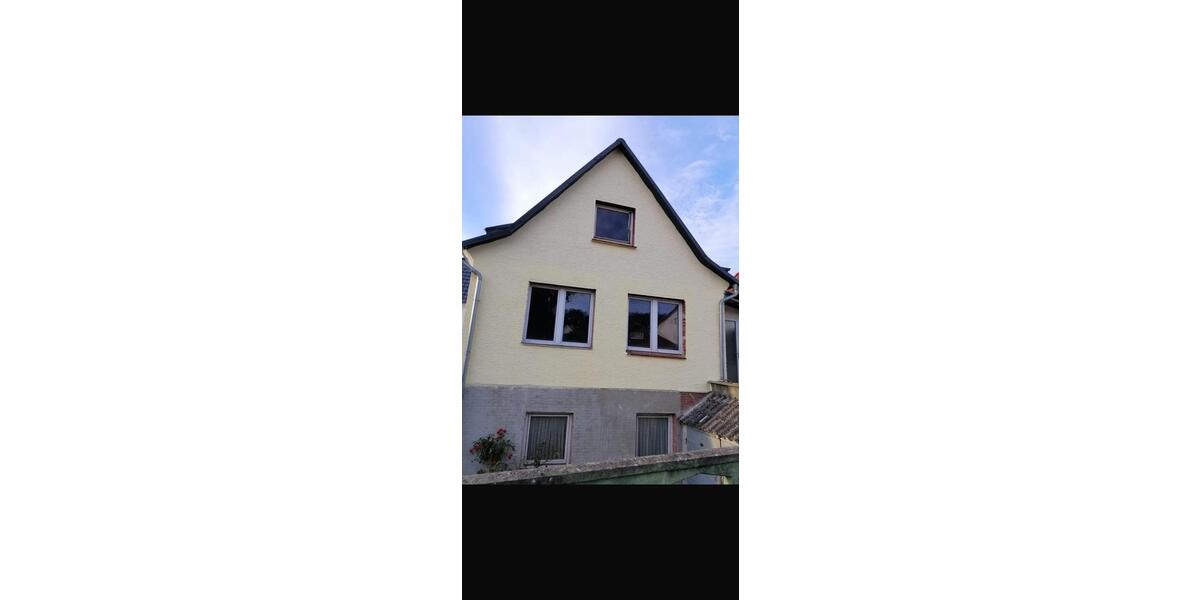 Einfamilienhaus Hannover Linden-Limmer - 25 Zimmer, 350 m&sup2;, 50.000&euro; | Angebot:26300004