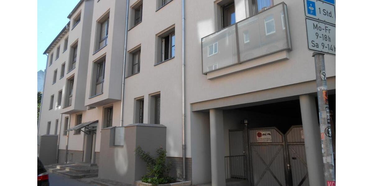 Garagen / Stellplätze Hannover Linden-Limmer - 72&euro; | Angebot:26446517