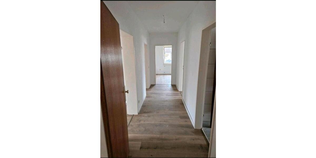 Hochparterre Garbsen Berenbostel - 3 Zimmer, 82 m&sup2;, 1.250&euro; | Angebot:24848854