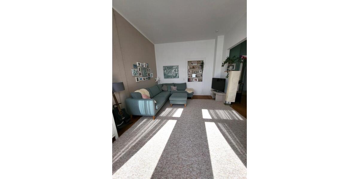 Charmante freie Altbauwohnung in Hannover-Linden -Schwarzer Bär 4 zimmer