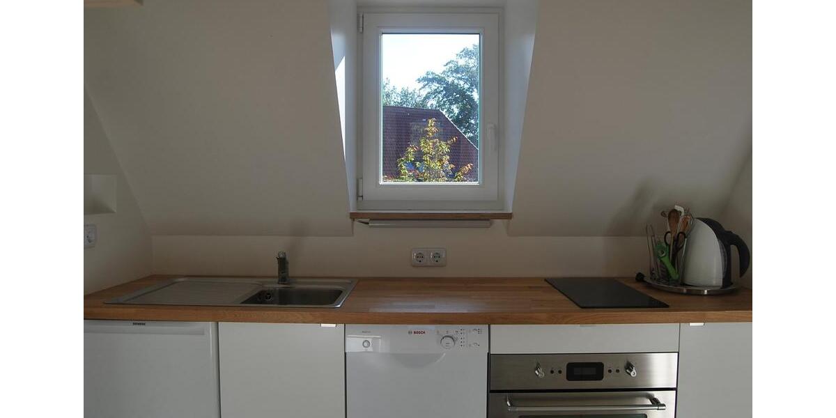 Dachgeschoßwohnung Hannover Bothfeld-Vahrenheide - 2 Zimmer, 42 m&sup2;, 1.080&euro; | Angebot:26224078