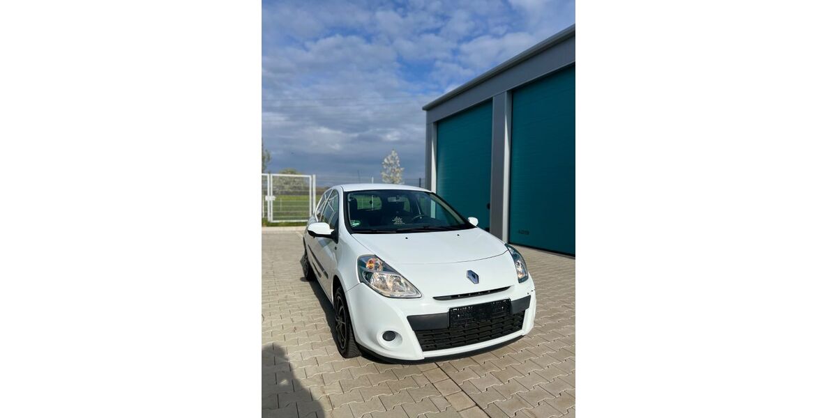Renault Clio 159.000 km 2.800 &euro; Neustadt am Rübenberge 31535