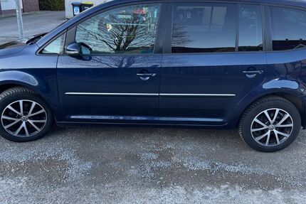 VW Touran 220.000 km 4.630 &euro; Burgdorf 31303