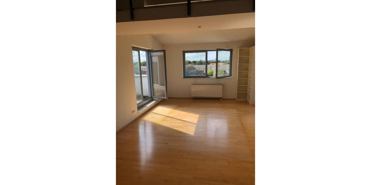 Dachgeschoßwohnung Hannover Bothfeld-Vahrenheide - 4.5 Zimmer, 134 m&sup2;, 450.000&euro; | Angebot:26983092