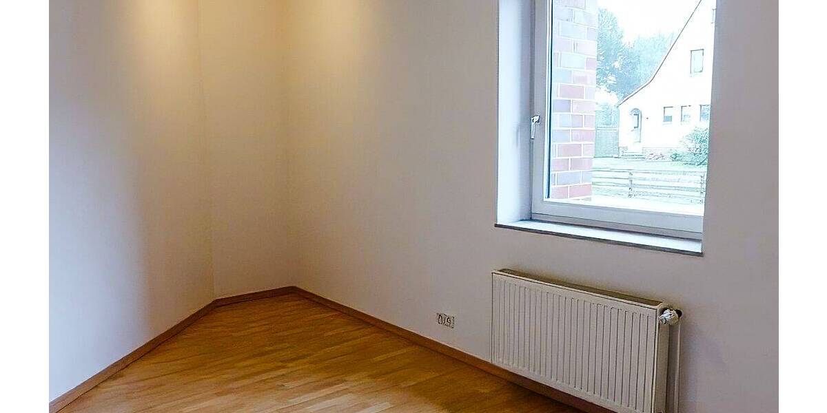 Etagenwohnung Wunstorf - 3 Zimmer, 93 m&sup2;, 325.000&euro; | Angebot:26585592