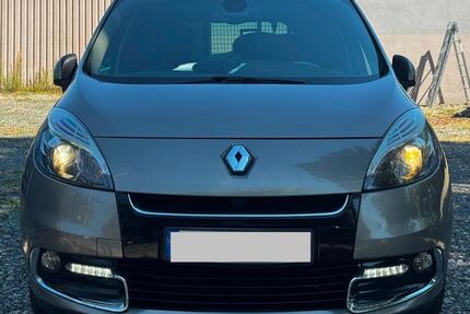 Renault Scenic 176.850 km 3.200 &euro; Barsinghausen 30890