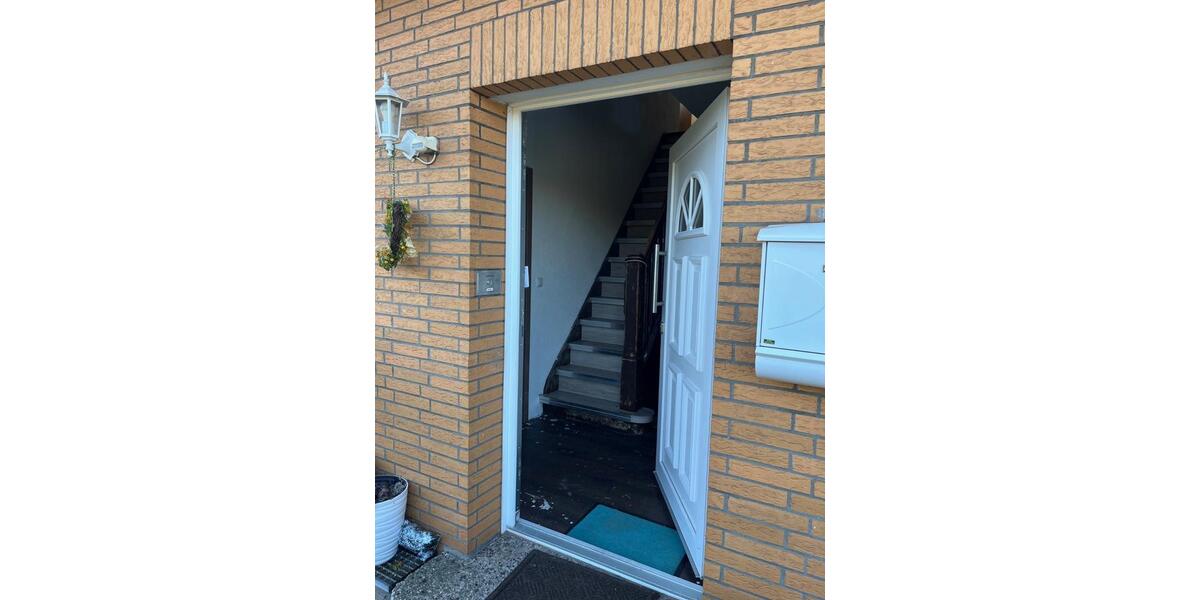 Einfamilienhaus mit Ausbaupotenntial in Eilvese 4 zimmer